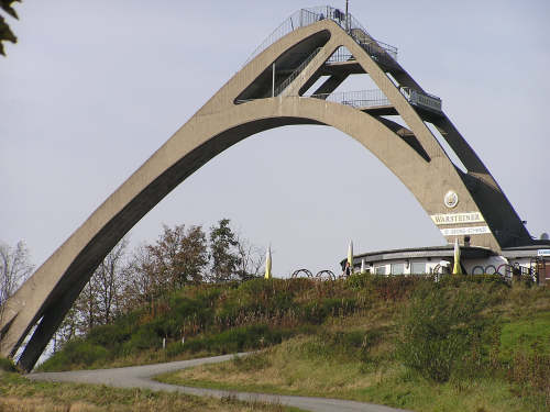 Die St.-Georg-Schanze am Herrloh.